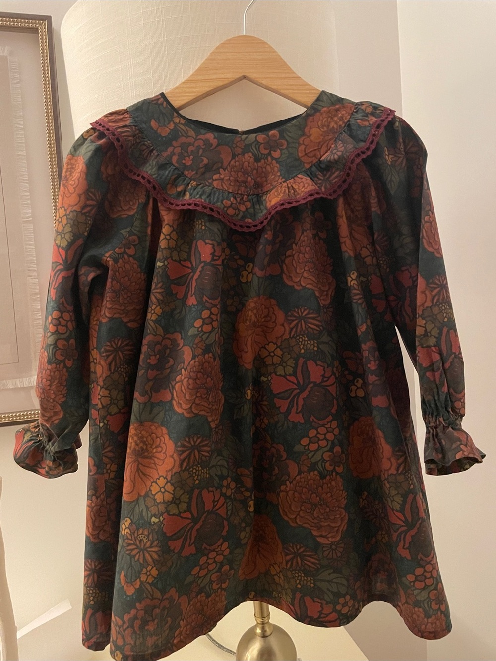 Paade Mode Girls Floral Long Sleeve Ruffle Collar Dress in Rust/Forest Green 2Y